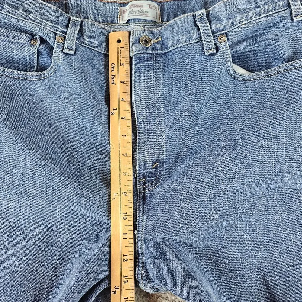 Levis Signature Jeans Mens 38x30* Denim Light Wash Classic Straight Vintage Y2K